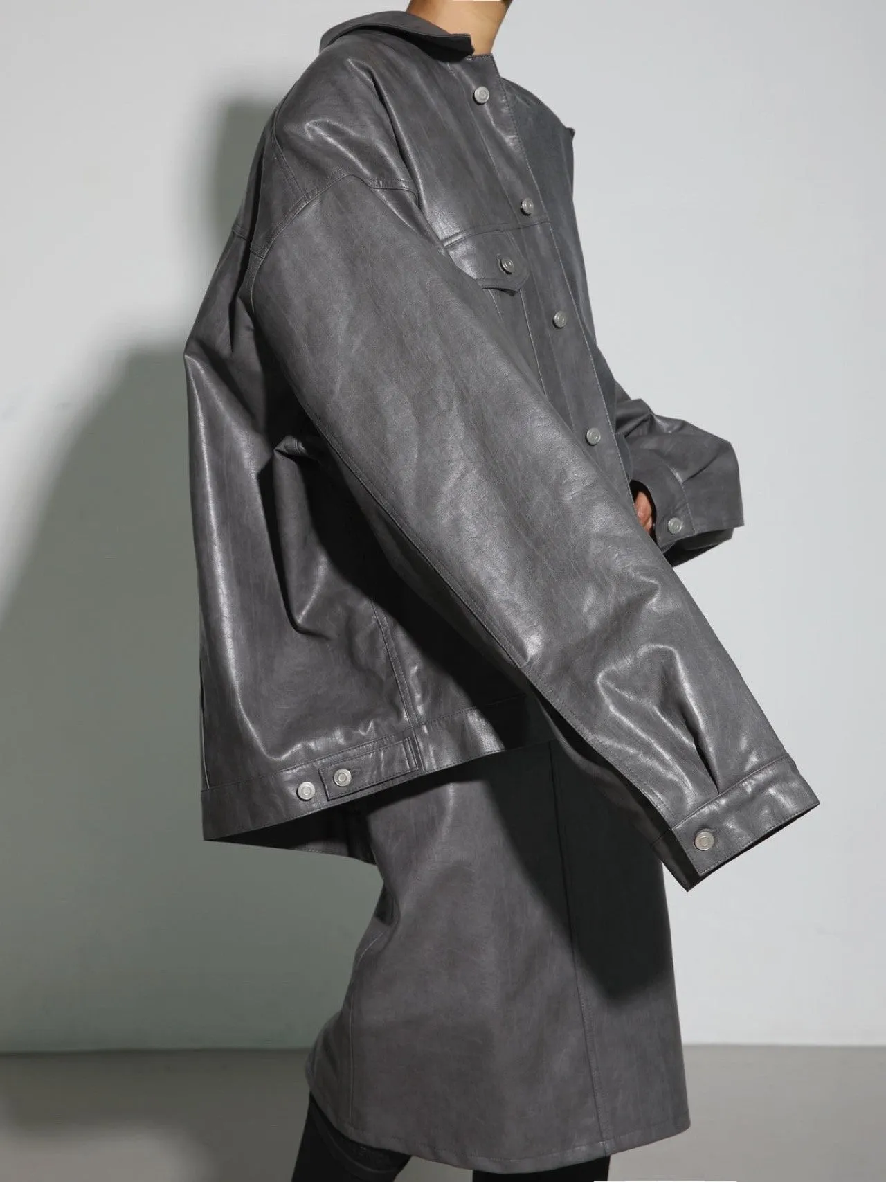 OVERSIZED VEGAN LEATHER TRUCKER JACKET